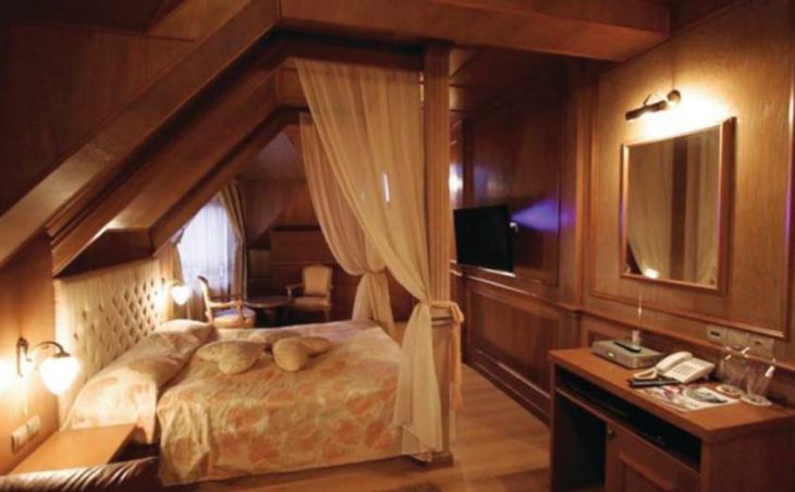 Alpin Hotel, Borovets, Hotel Bedroom